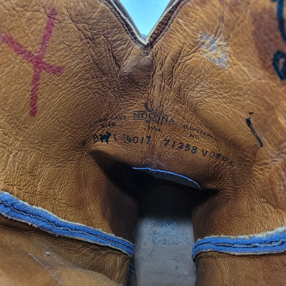 Vintage Nocona Women's Classic Brown & Purple Embroidered Leather Western Boots - Picture 11 of 12